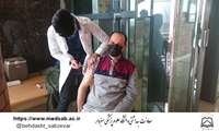 خدمات رسانی اکیپ سیار واکسیناسیون کرونا در فرهنگ سرای امام رضا علیه السلام