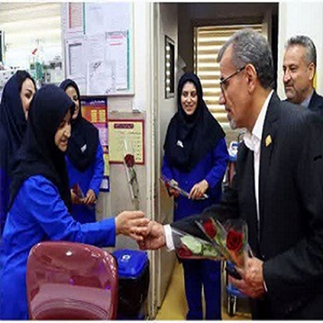 تقدیر_رییس_داشگاه_روز_پرستار5.jpg