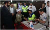  استقرار میز خدمت دانشگاه علوم پزشکی سبزوار در جایگاه نماز جمعه